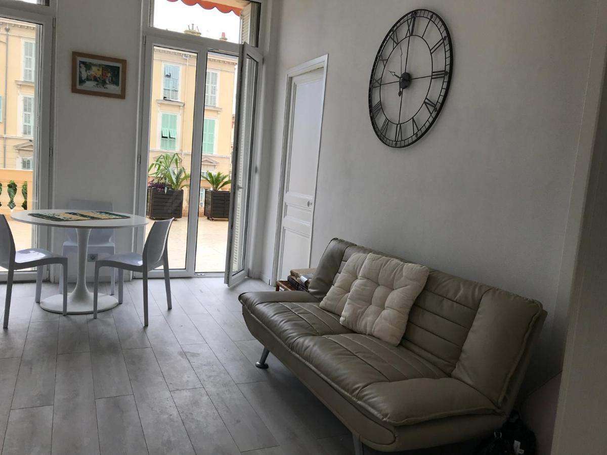 Appartement Terrasse Dans Palace Centre Ville Ментона Экстерьер фото