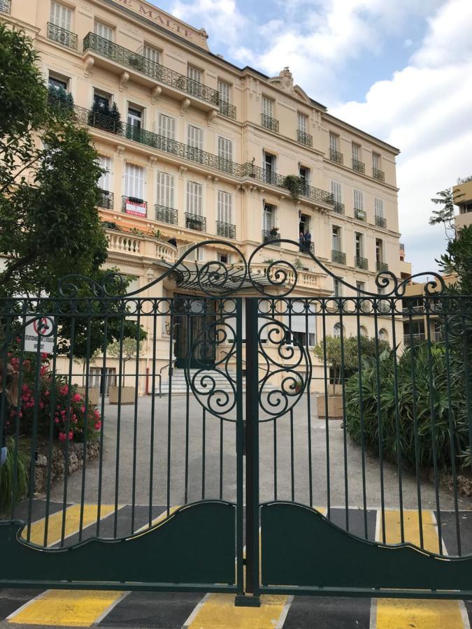 Appartement Terrasse Dans Palace Centre Ville Ментона Экстерьер фото