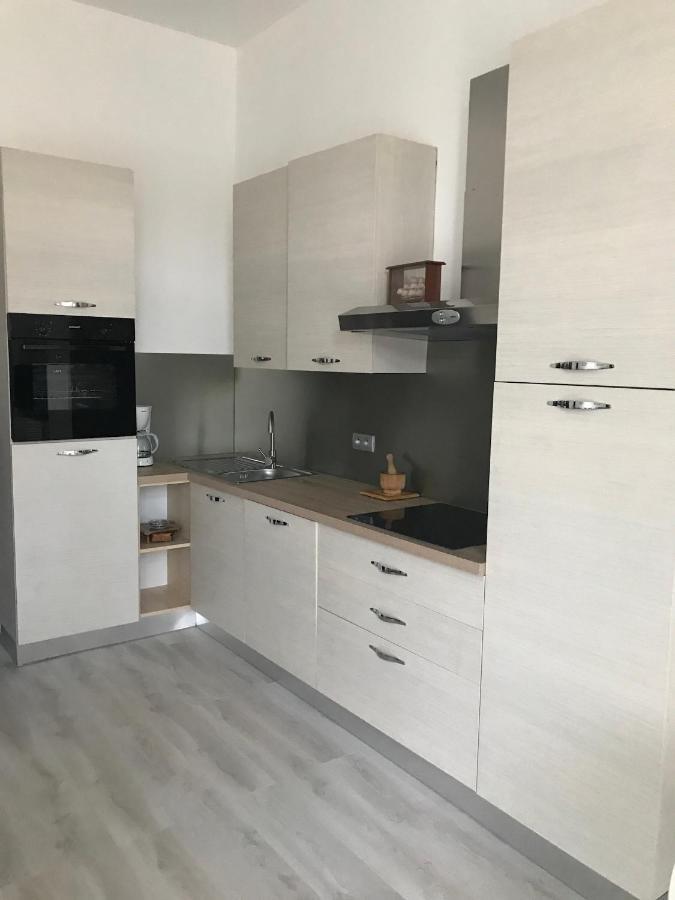 Appartement Terrasse Dans Palace Centre Ville Ментона Экстерьер фото