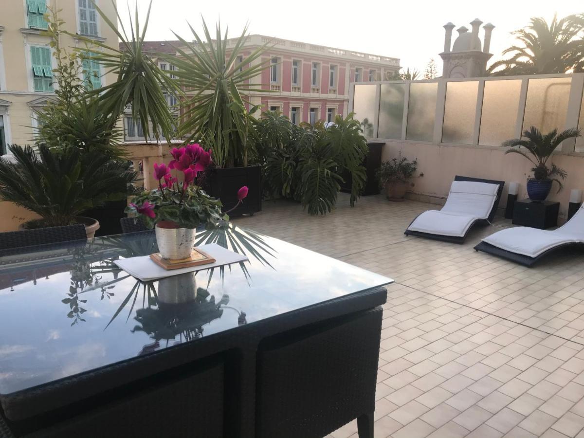 Appartement Terrasse Dans Palace Centre Ville Ментона Экстерьер фото