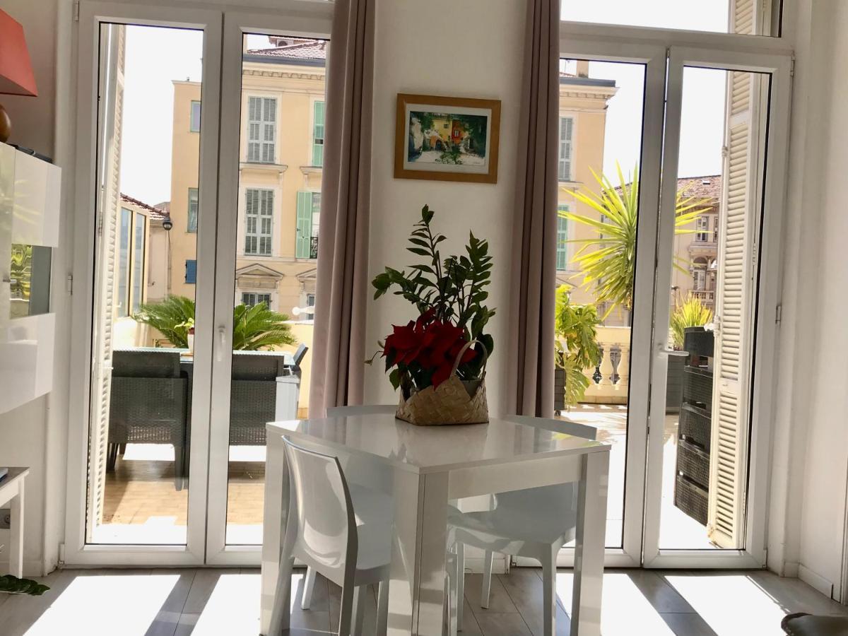 Appartement Terrasse Dans Palace Centre Ville Ментона Экстерьер фото